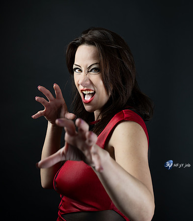 10122025-20251210-Corinne-Studio-P-Z9B_0152-2-Modifier