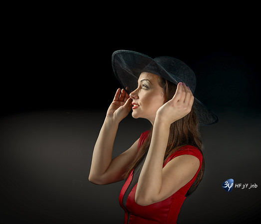 10122025-20251210-Corinne-Studio-P-Z9B_0188-2-Modifier-Modifier