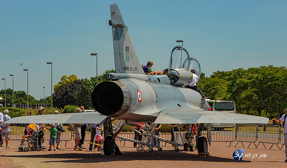 201106-rochefort-avion-fete-aviation-militaire-patrouille-DSC_8106