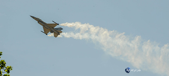 201106-rochefort-avion-fete-aviation-militaire-patrouille-DSC_8180