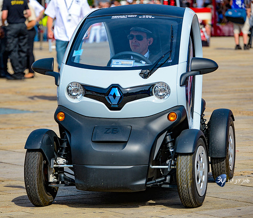201406-24H du Mans-voiture-circuit_14I5912