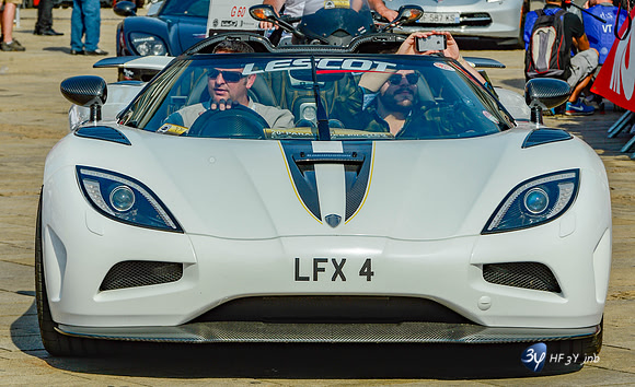 201406-24H du Mans-voiture-circuit_14I6020
