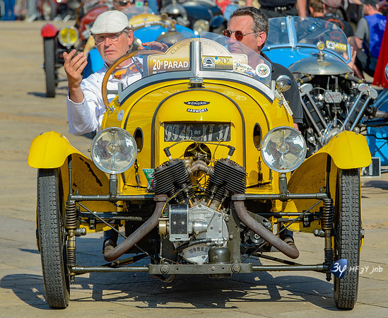 201406-24H du Mans-voiture-circuit_14I6058