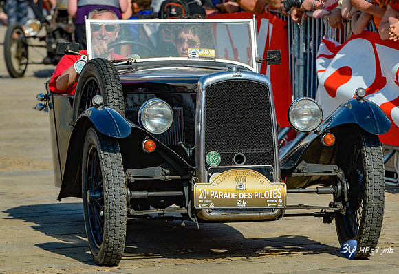 201406-24H du Mans-voiture-circuit_14I6065