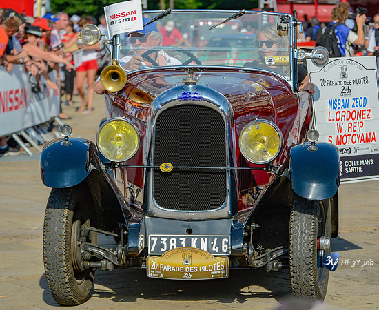 201406-24H du Mans-voiture-circuit_14I6116