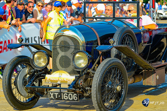 201406-24H du Mans-voiture-circuit_14I6260
