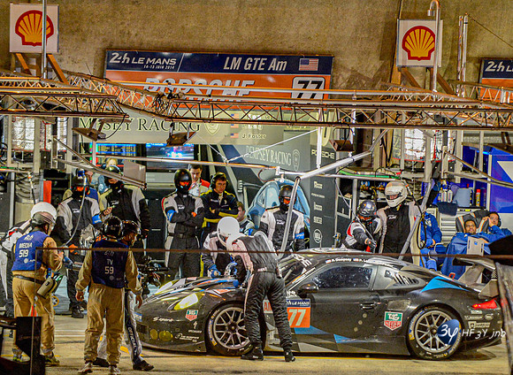 201406-24H du Mans-voiture-circuit_14I7059