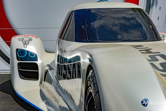 201406-24H du Mans-voiture-circuit_14I7103
