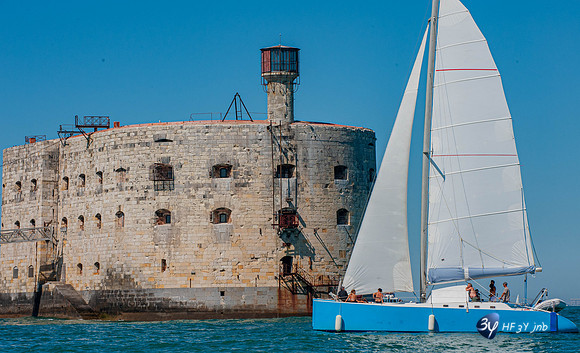 20100821-bateau en mer-AIX-BOYARD-Fort-DSC_2859_875