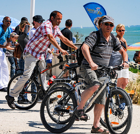 20120617-port-peche-fete-genet-bateau20120617-port-peche-fete-velo-bateauDSC_6849_10711