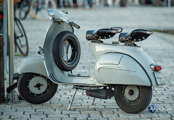 20151101-scooter -scooter_NAS9976