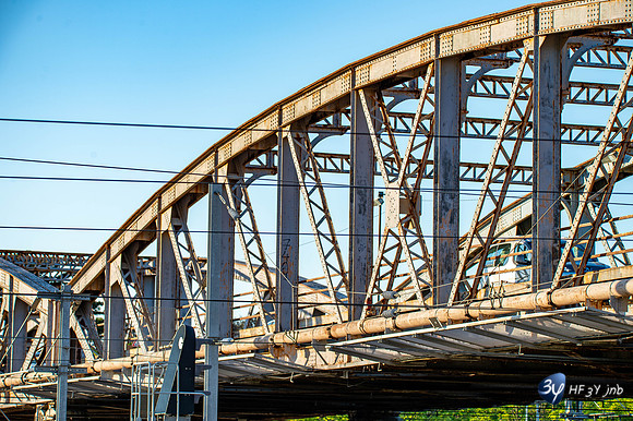20170418-TER-pont-train-SNCF_6D40573_7815
