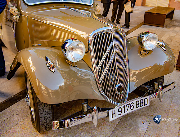 20171111-traction-citroen-denia-espagne-voiture ancienne_7D46110
