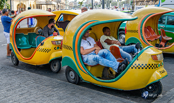20180213-Cuba tricycle-visite-jaune_7D46878