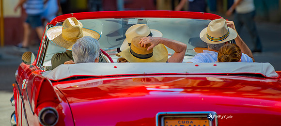 20180213-voiture-ancienne-Cuba-Havane-chapeau_7D48659