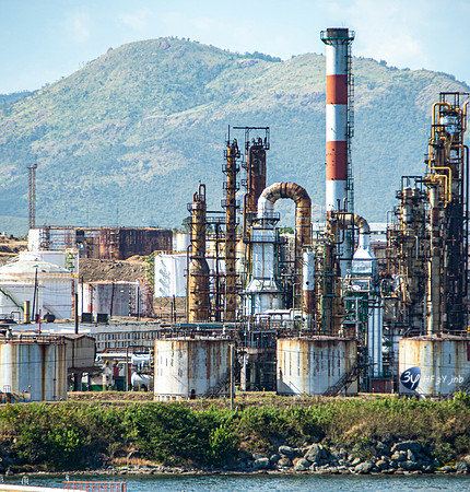20180216-bateau-port-jamaïque-usine_7D48418