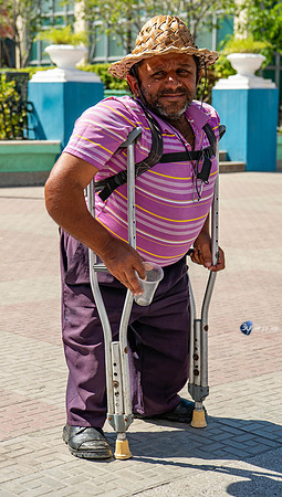 20180217-Cuba-Handi-personnage-sympathie-offre-argent-courage_7D48236