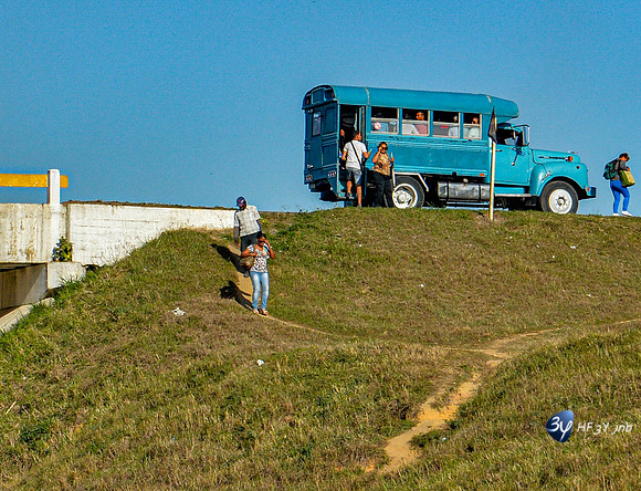 20180219-Cuba-auto stop_7D49766