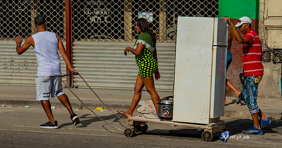 20180225 6cuba- transport-Havane-frigo-refrigérateur_7D40590
