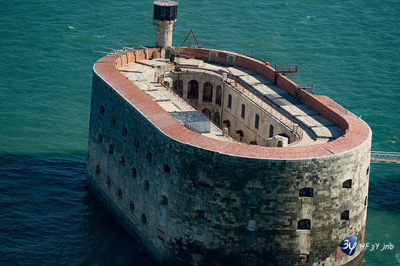 20151025_hélicoptere_boyard_angoulins_HF32299