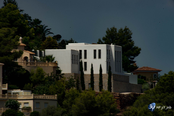 _6D42590_9296