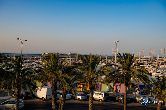 _6D42914_9562
