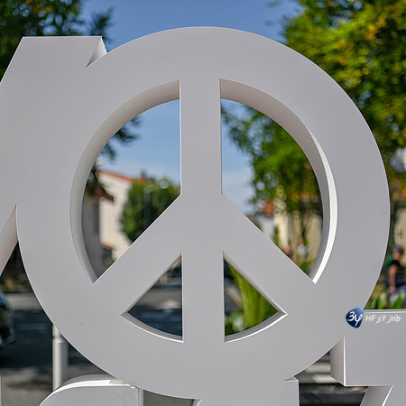 20190721-Vieux-Port-Rochelle-peace-loveRochelle-Z7N_4349