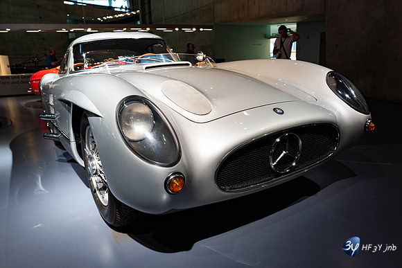 20190927-Allemagne-Stuttgart-Mercedes-L1100472