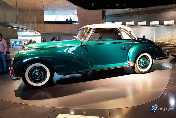 20190927-Allemagne-Stuttgart-Mercedes-L1100475