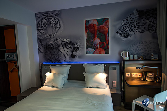 20120731-hotel-LR-design-rochelle-_JNB1265