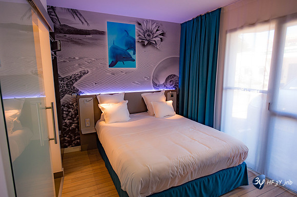 20120731-hotel-LR-design-rochelle-_JNB1289