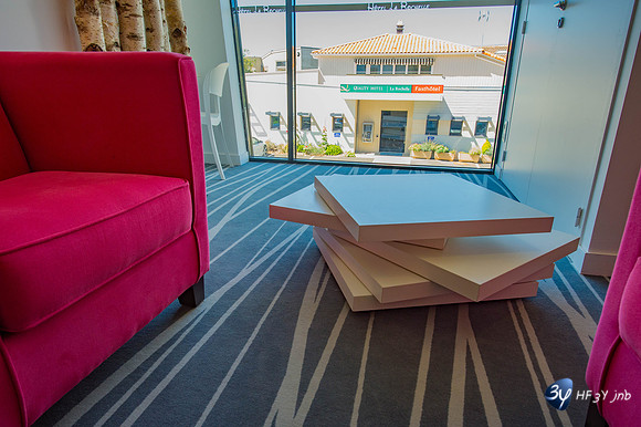 20120731-hotel-LR-design-rochelle-_JNB1299