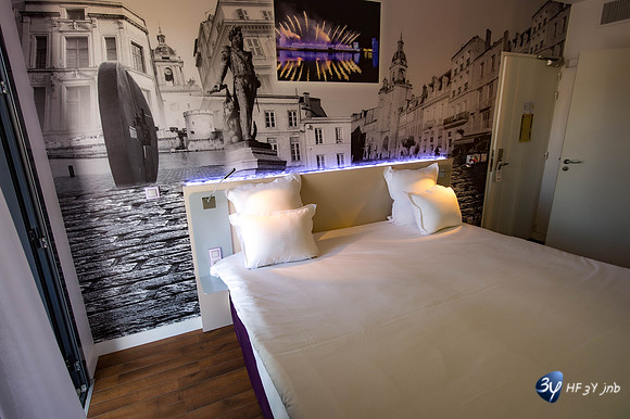 20120731-hotel-LR-design-rochelle-_JNB1307
