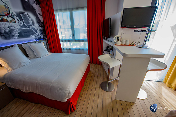 20120731-hotel-LR-design-rochelle-_JNB1370