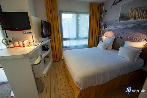 20120731-hotel-LR-design-rochelle-_JNB1383-2