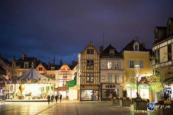 20161107-troyes-_6D47121_5123-Troyes Novembre 2016-lightroom-
