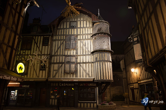 20161107-troyes-_6D47126_5127-Troyes Novembre 2016-lightroom-
